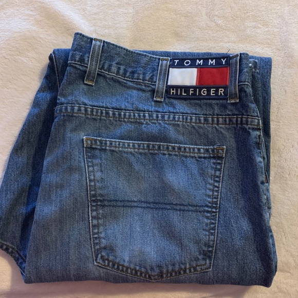 Men’s vintage Tommy Hilfiger jeans - Picture 2 of 7